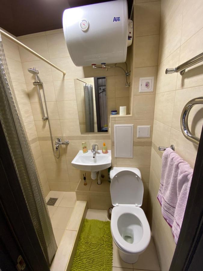 Apartment 30 M2 On Sergei Esenin 11 Харков Екстериор снимка