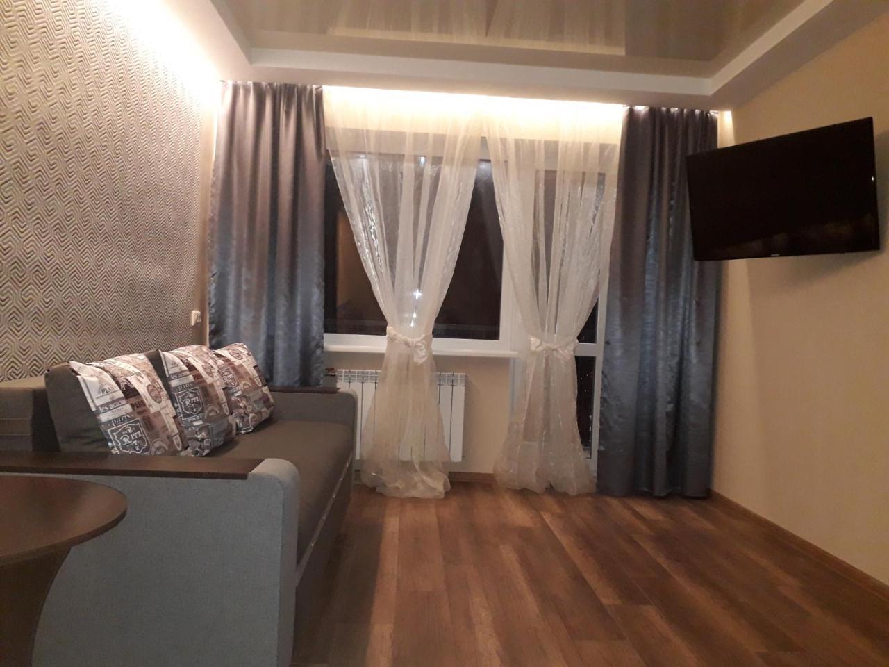Apartment 30 M2 On Sergei Esenin 11 Харков Екстериор снимка