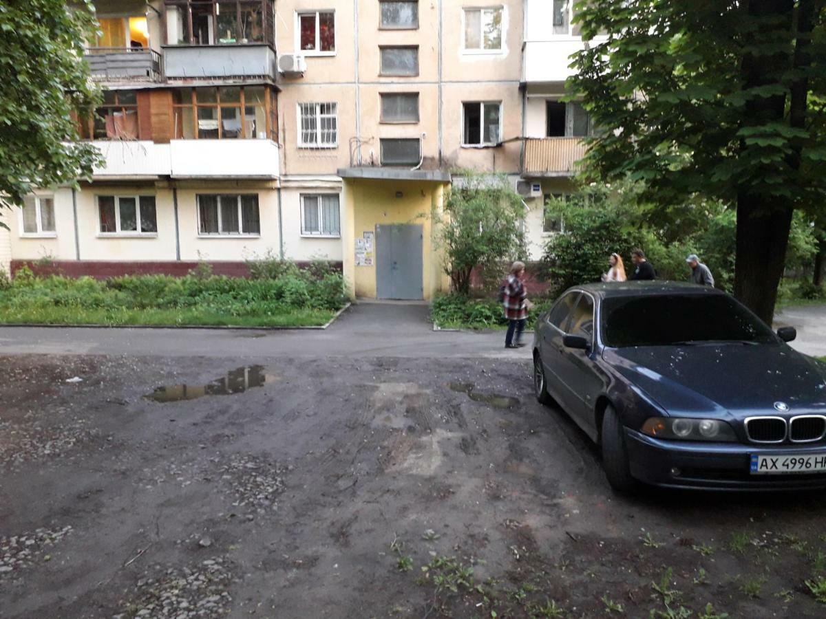 Apartment 30 M2 On Sergei Esenin 11 Харков Екстериор снимка