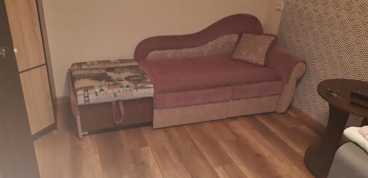 Apartment 30 M2 On Sergei Esenin 11 Харков Екстериор снимка